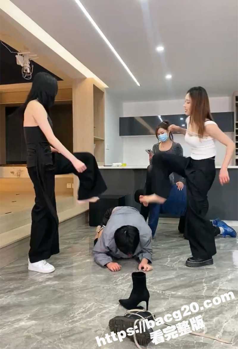 三个小仙女联手凌虐调相关图片