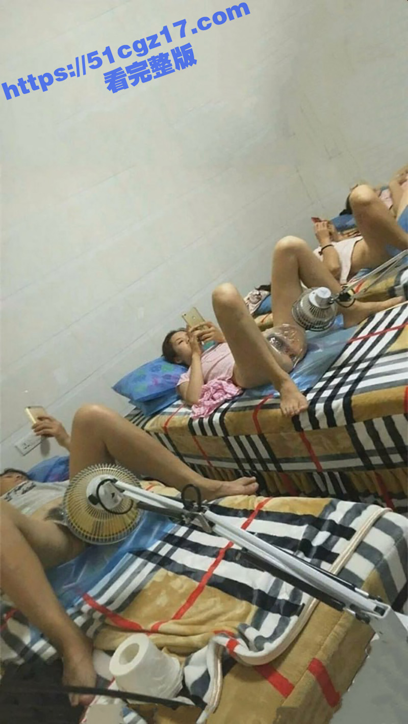 女子养生会所偷拍 美容师给少妇做阴部护理 先精油按摩 在电烤鲍鱼 如此养护只为男伴操着更爽