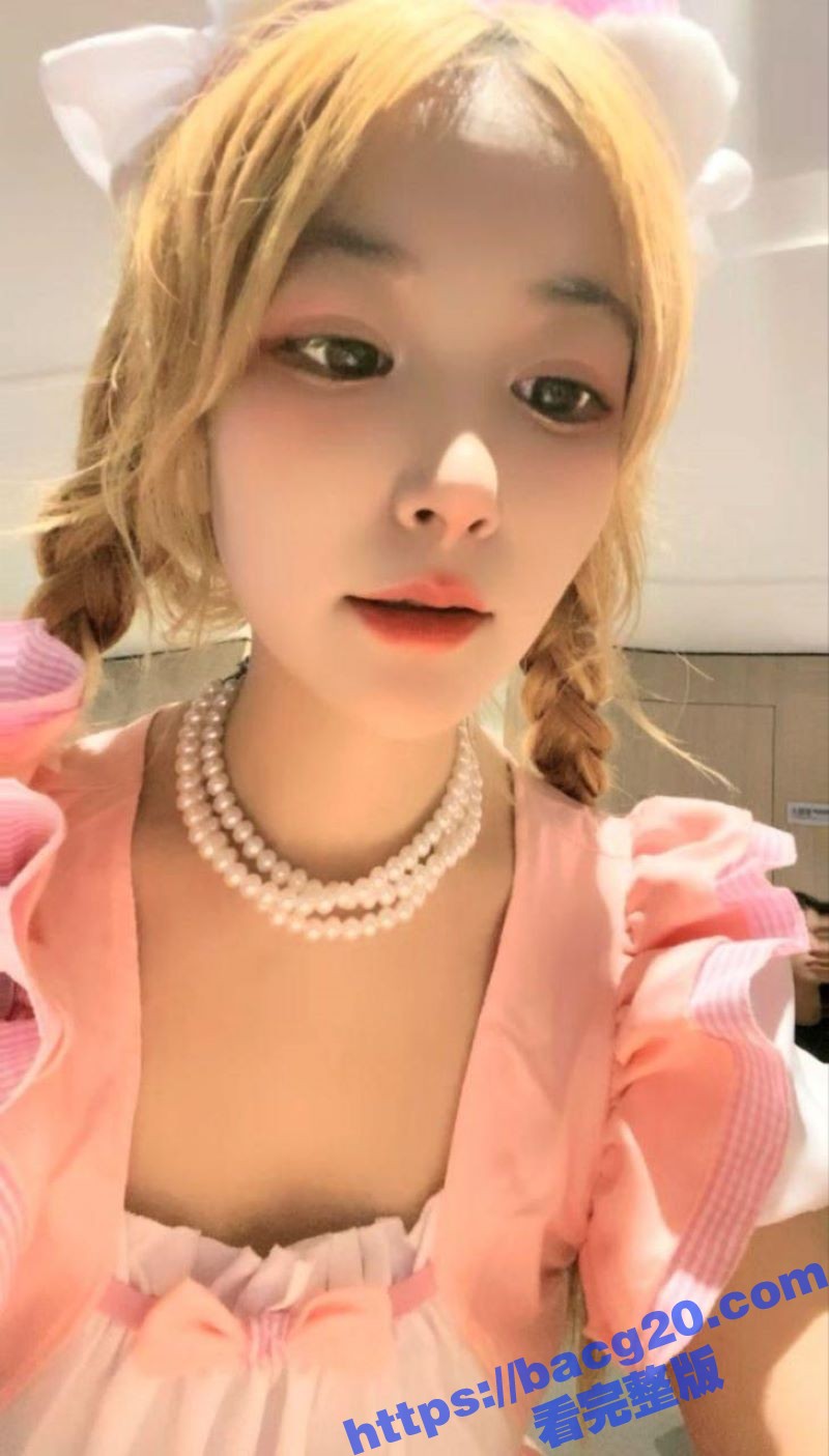 超人气美少女 乔宝 相关图片