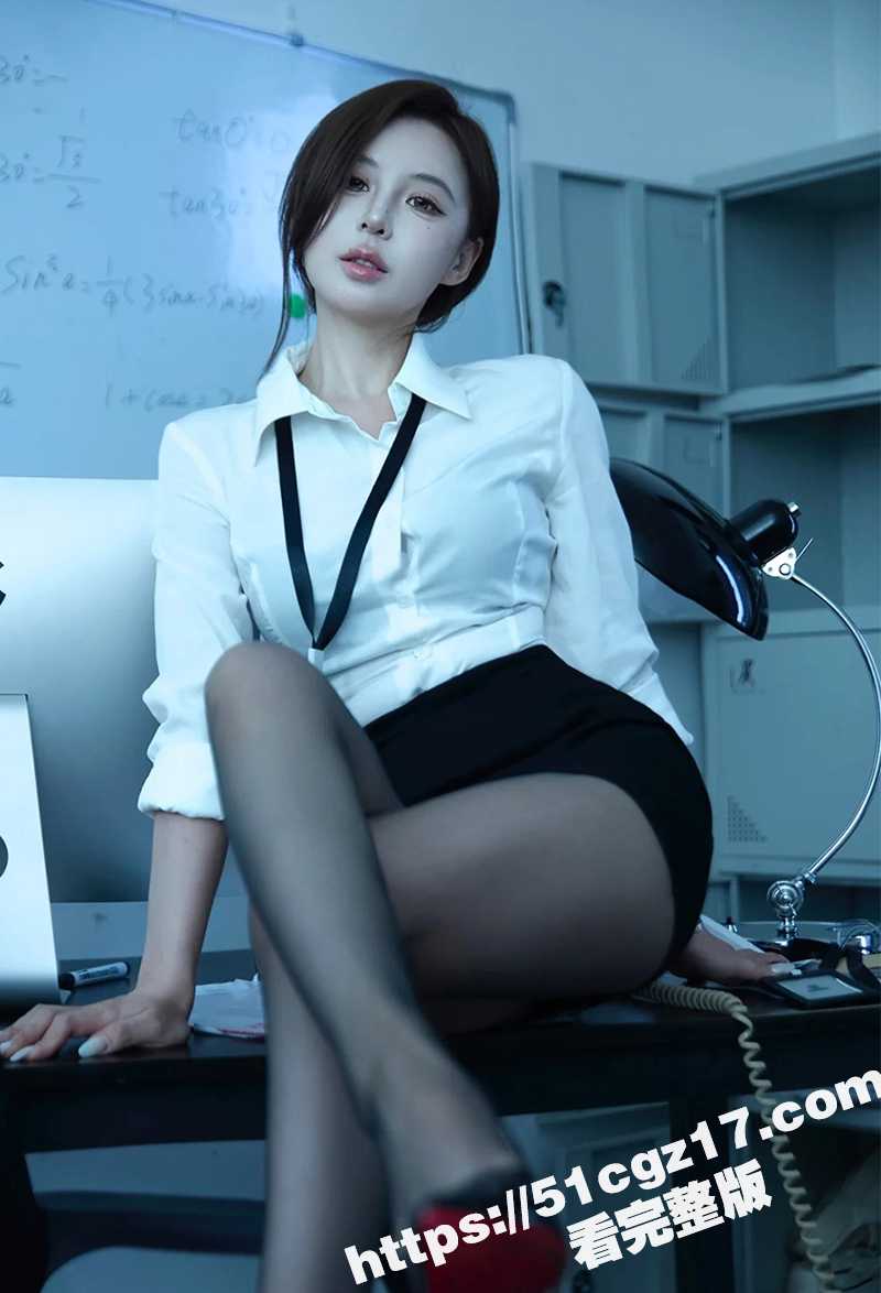 美腿女神 克鲁鲁 V相关图片