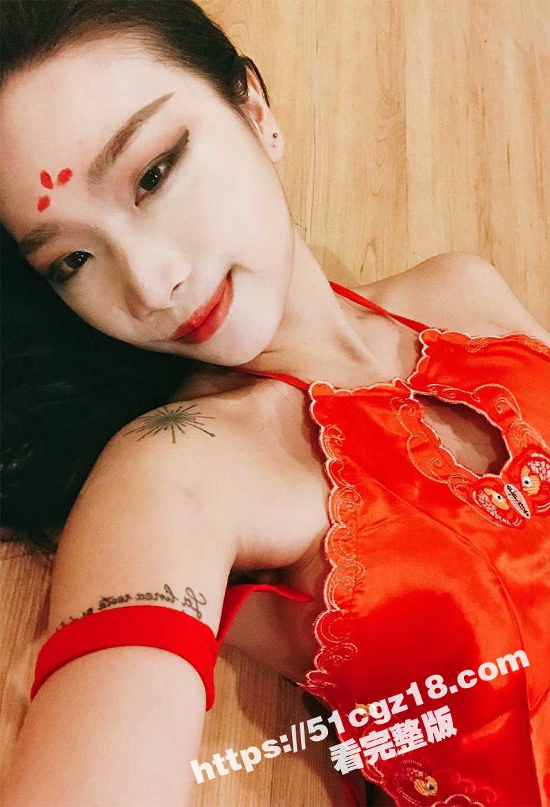 台湾网红博主 jes相关图片