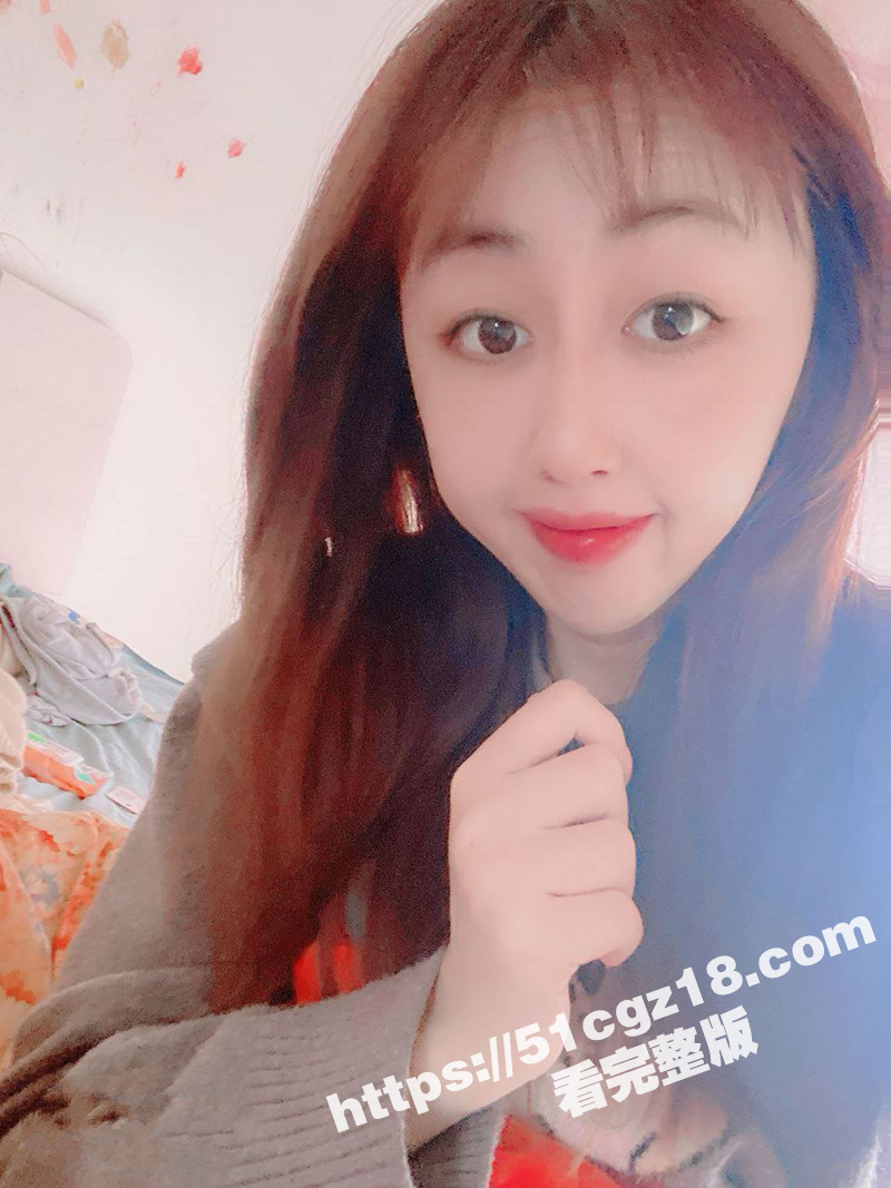 山东反差人妻 秦琪 极品身材骚母狗 背着老公网上偷情 还和网友玩肛交 简直不要太淫荡！