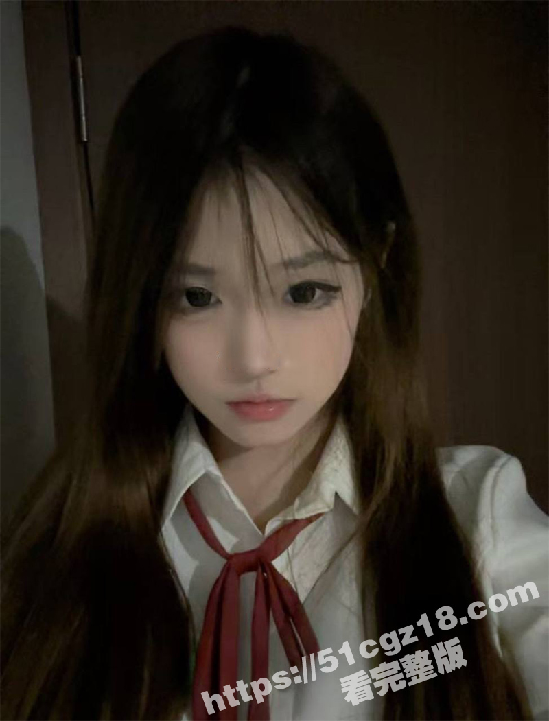 高颜值学妹 林雨萌 相关图片