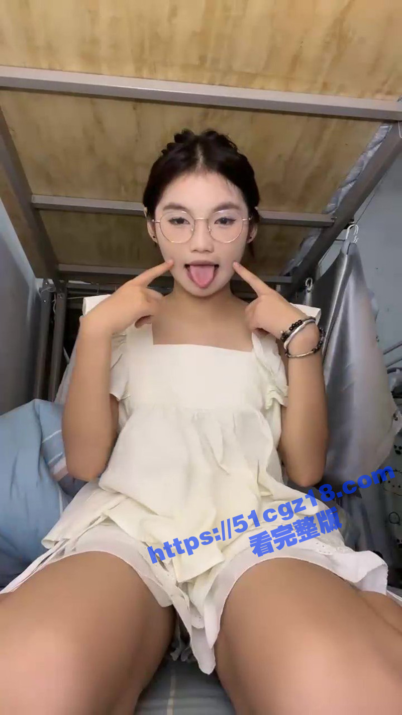 快手甜美嫩妹 困困兔相关图片