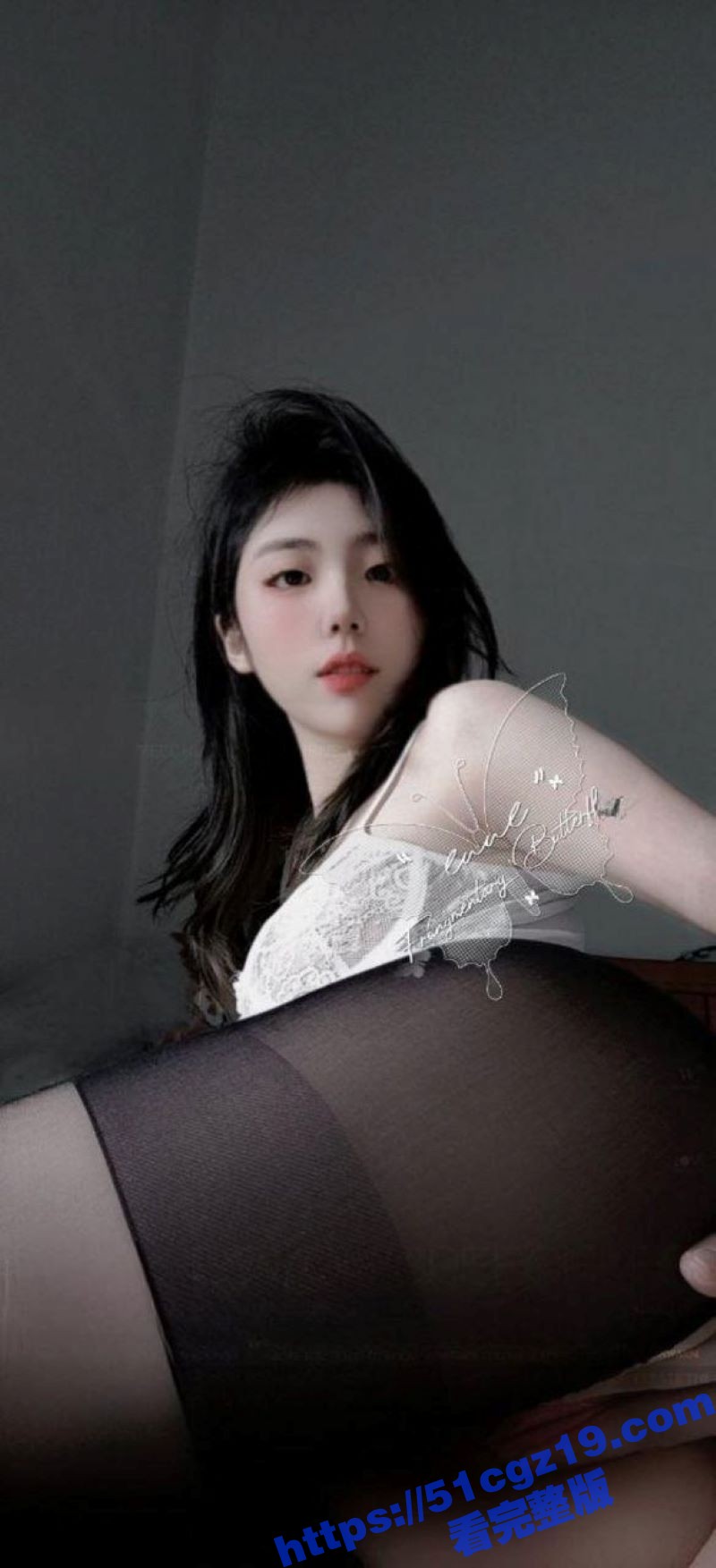 清纯少女露脸定制福利流出 美乳尤物居家全裸自慰 抠逼发骚沉浸式享受极致高潮！