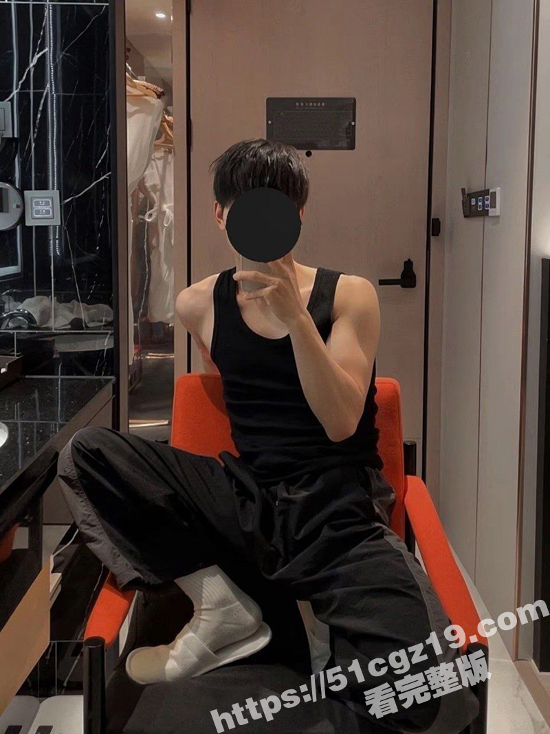 小蓝同志骗钱新方法 相关图片