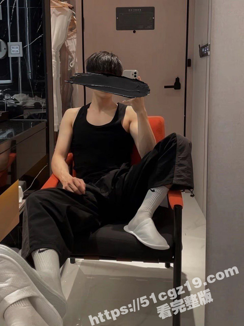 小蓝同志骗钱新方法 相关图片
