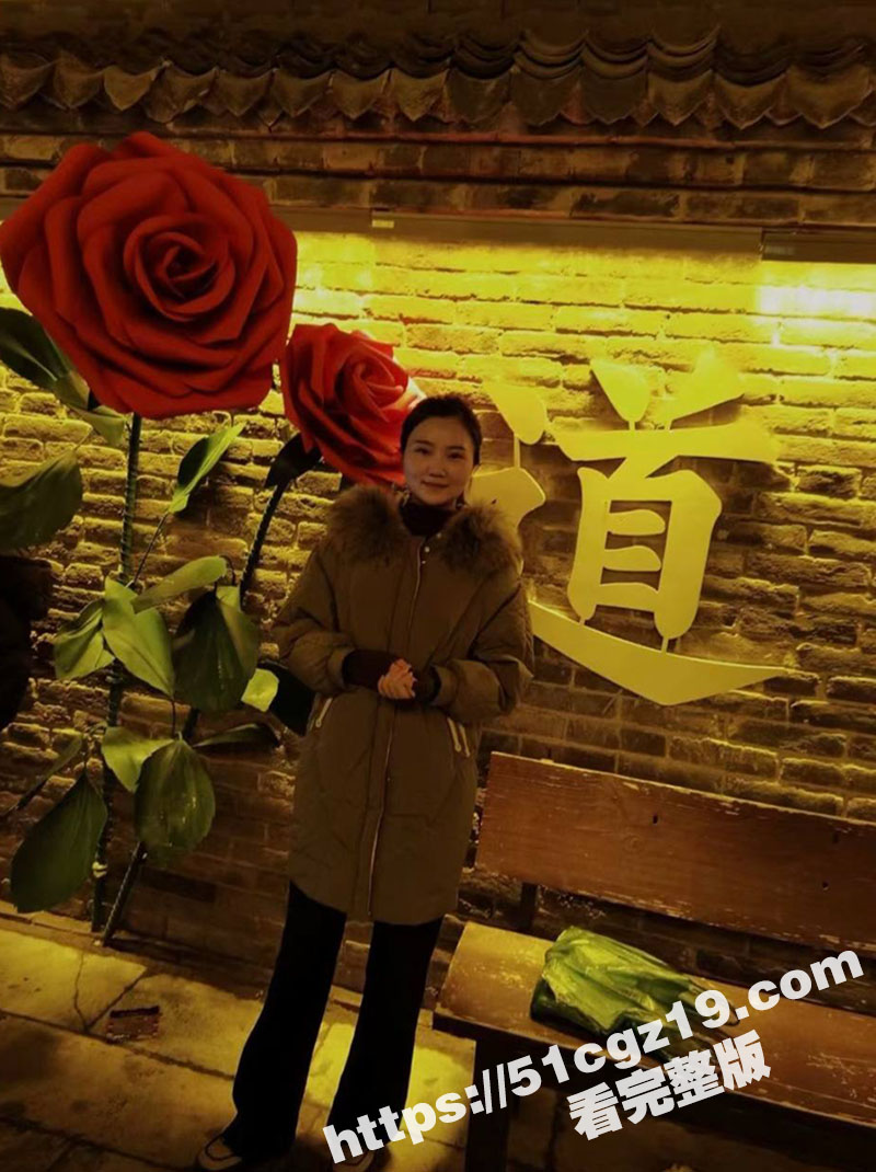 河南高颜值少妇 胡彦相关图片