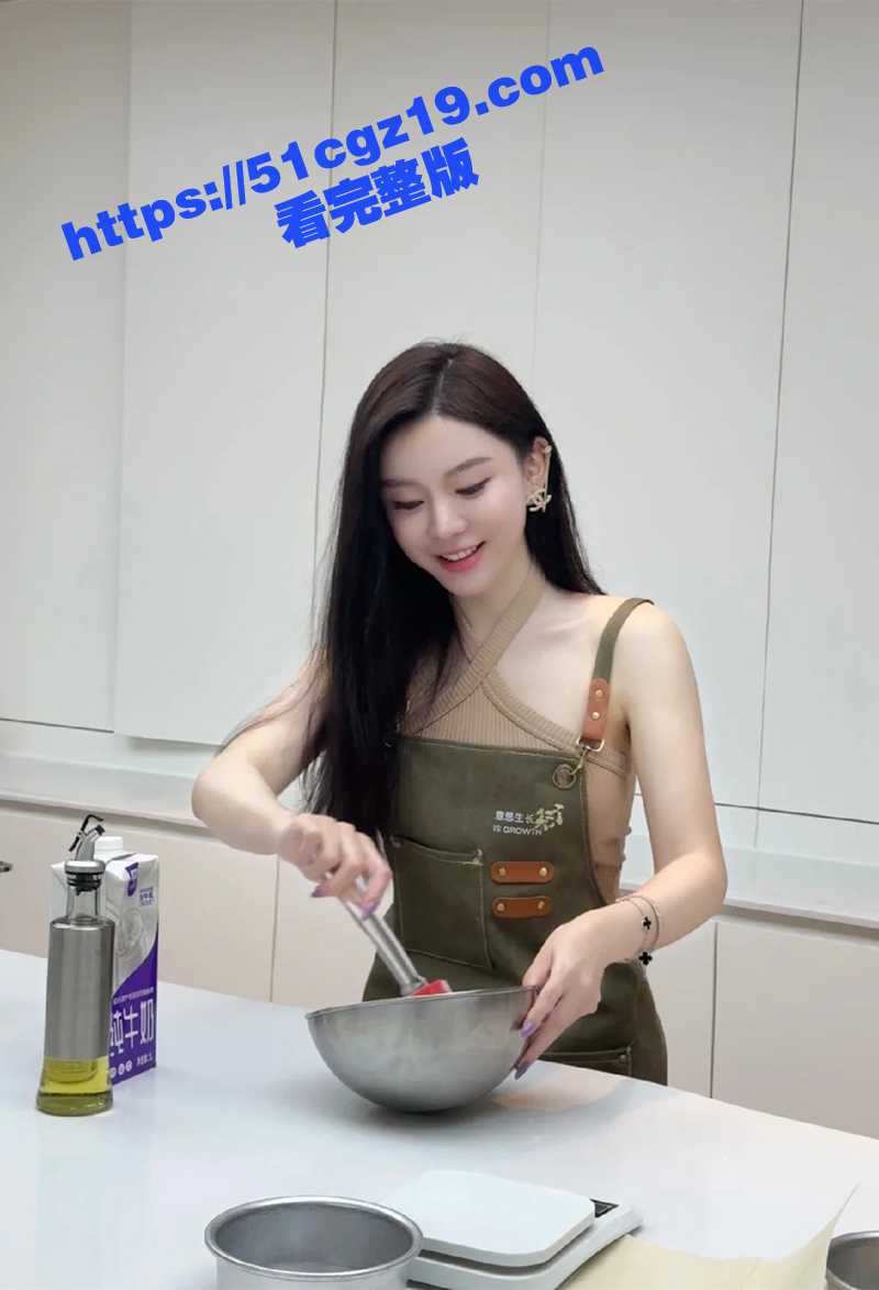 厨房里的贤妻荡妇 老相关图片