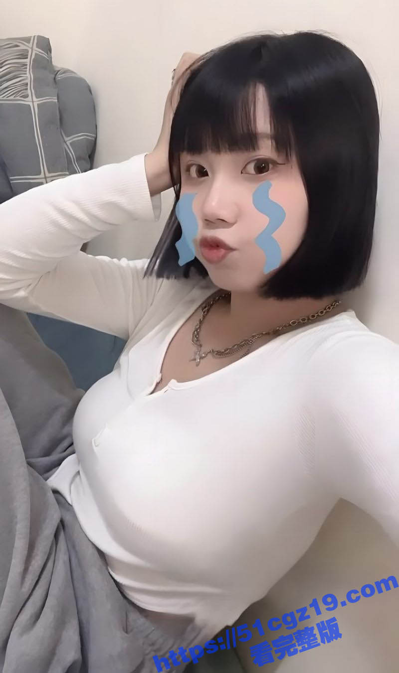 瓜友投稿！清纯巨乳女相关图片