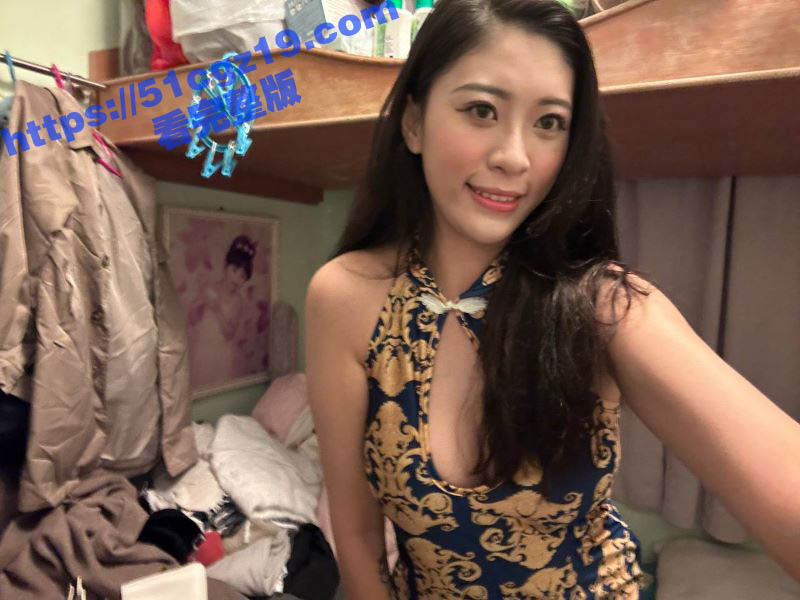 香港巨乳网红 Coco 借钱不还裸照被曝光 脱衣露脸展示极品身材 无毛粉穴无比诱人！