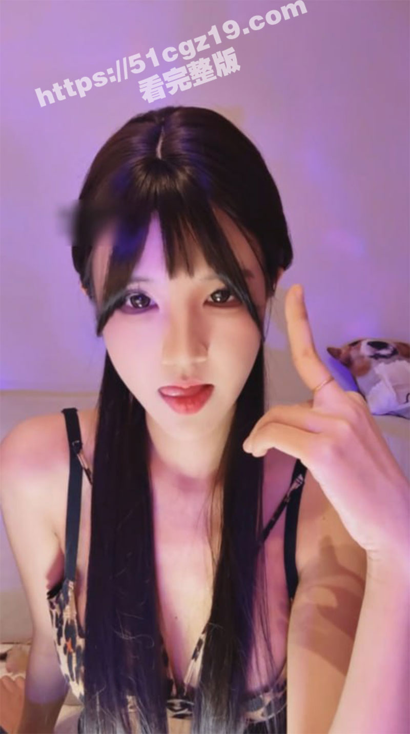 高颜值百合女同 调教绝美母狗学姐 舔脚口交狂野舌吻 彻底沦为主人的性奴！