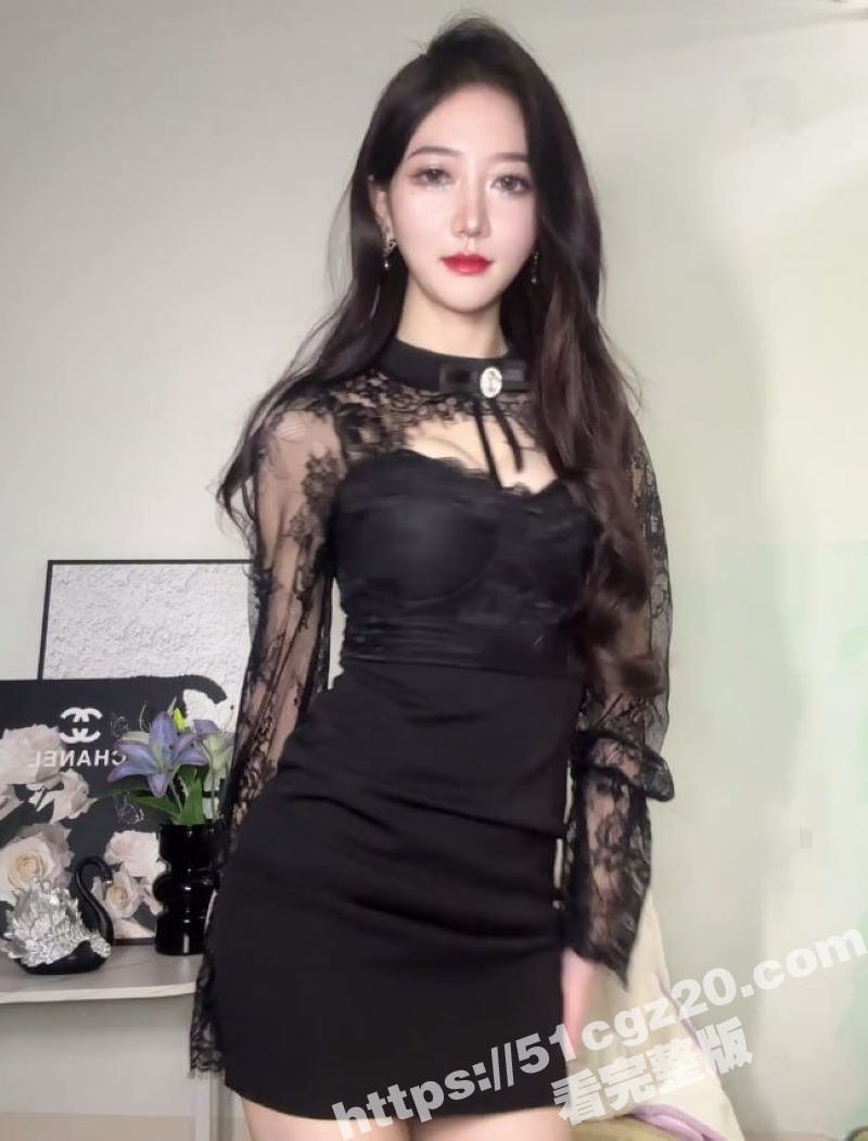 抖音反差婊网红 蜜桃相关图片