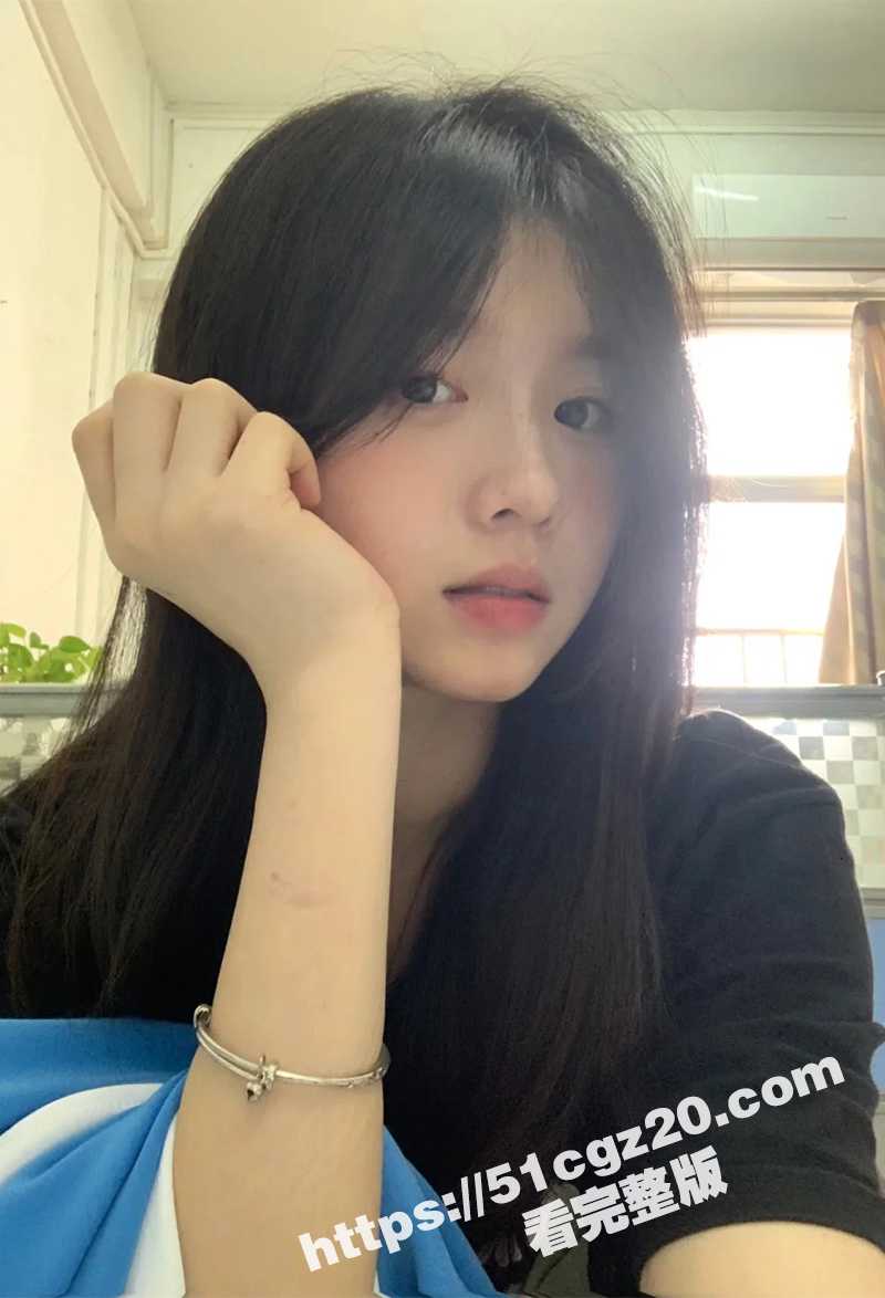 00后清纯学生妹 小玉米 自慰视频流出 穿着情趣女仆装卖浪发骚 跳蛋插穴淫水横流直冒白浆
