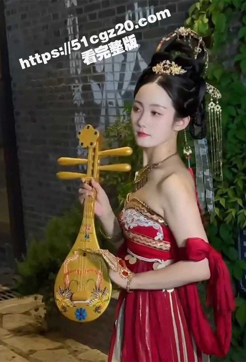 绝美女大学生性爱视频被曝 从清纯仙女到饥渴肉便器 口交吞精主动骑乘 反差爆表！