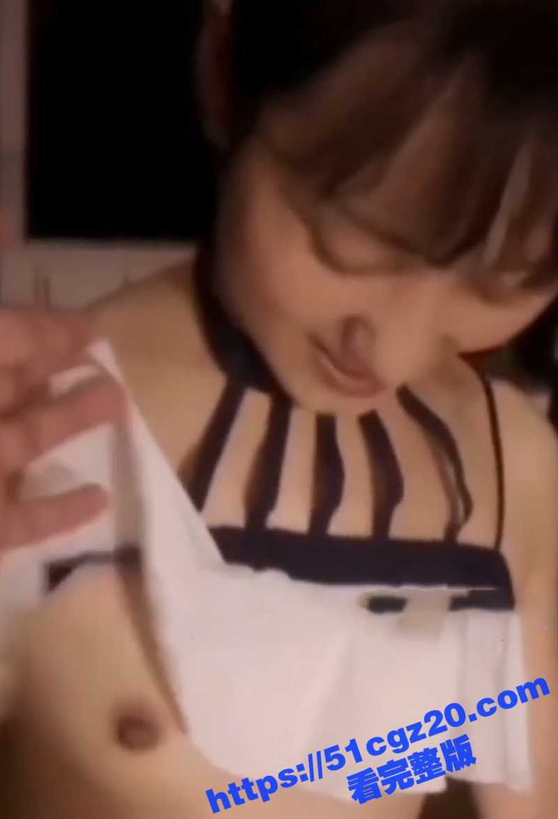 绝美女大学生性爱视频相关图片
