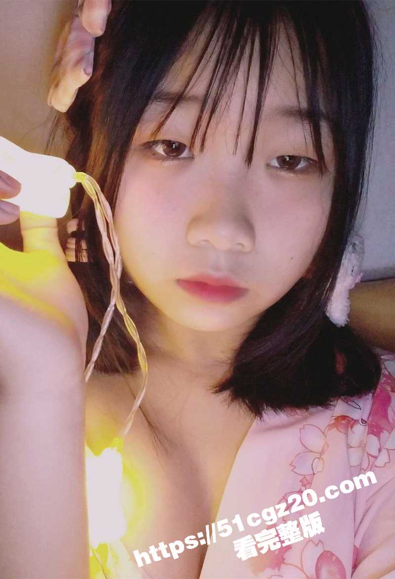 云南昭通18岁女高 何洁琳 骚浪自慰视频流出 从青涩少女沦为欠操母狗 假屌骑乘淫骚至极