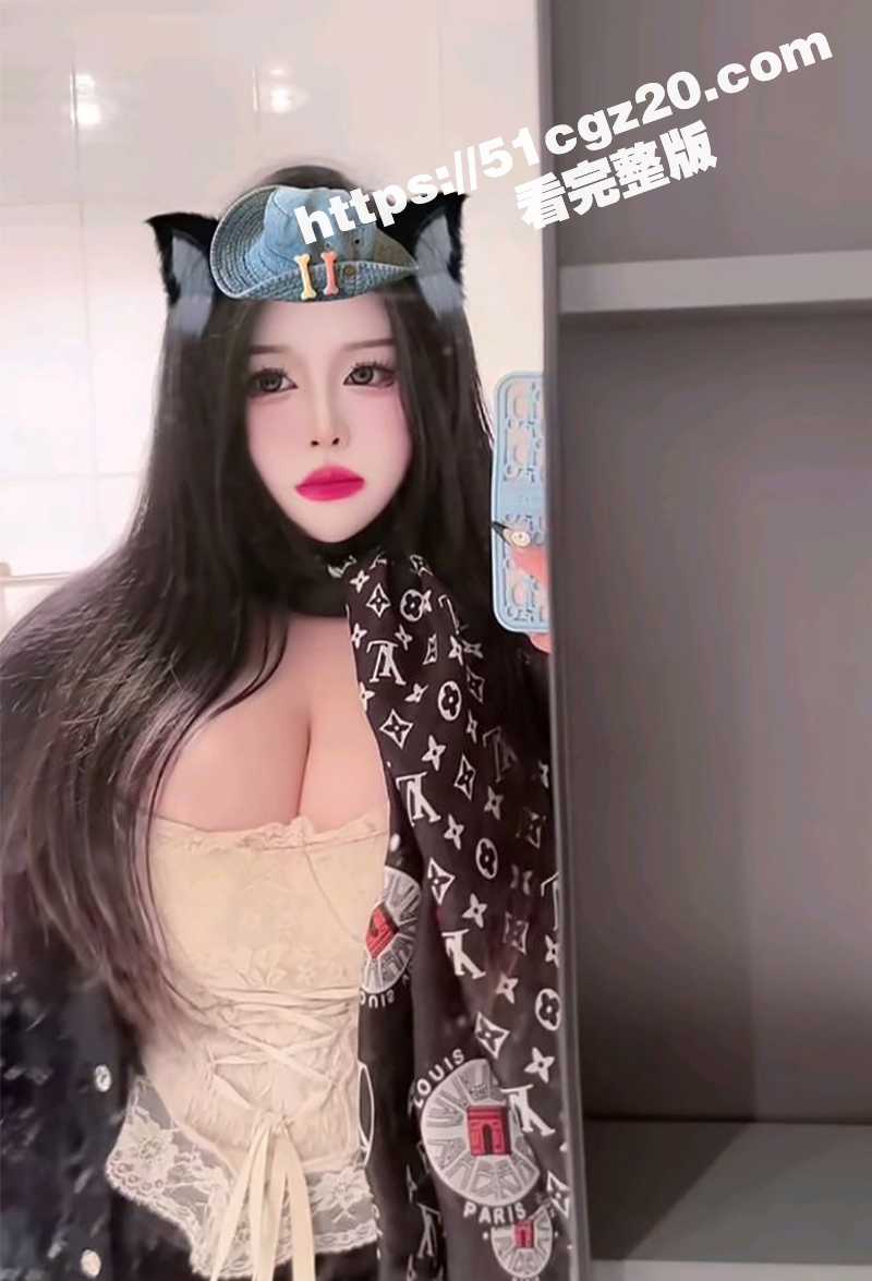 抖音巨乳美女主播 f相关图片