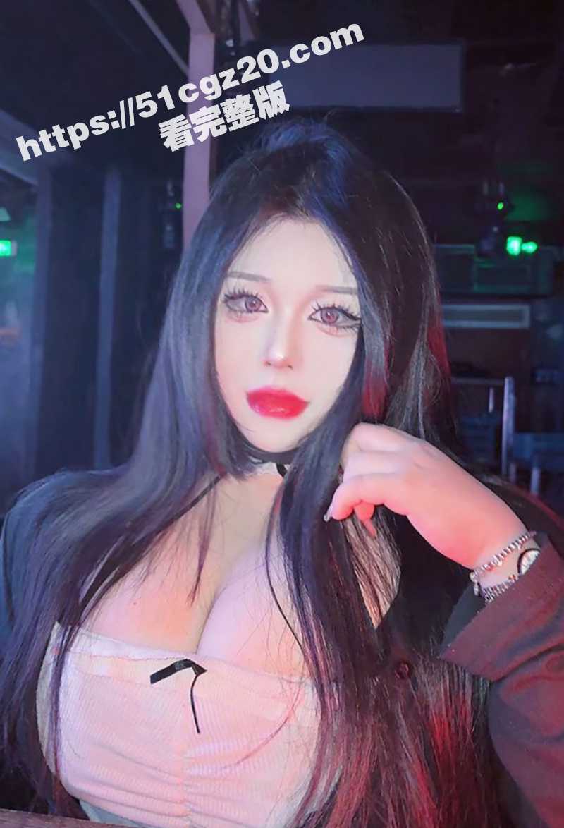 抖音巨乳美女主播 f相关图片