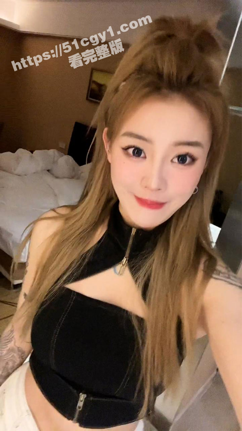 抖音极品网红 DJ美相关图片