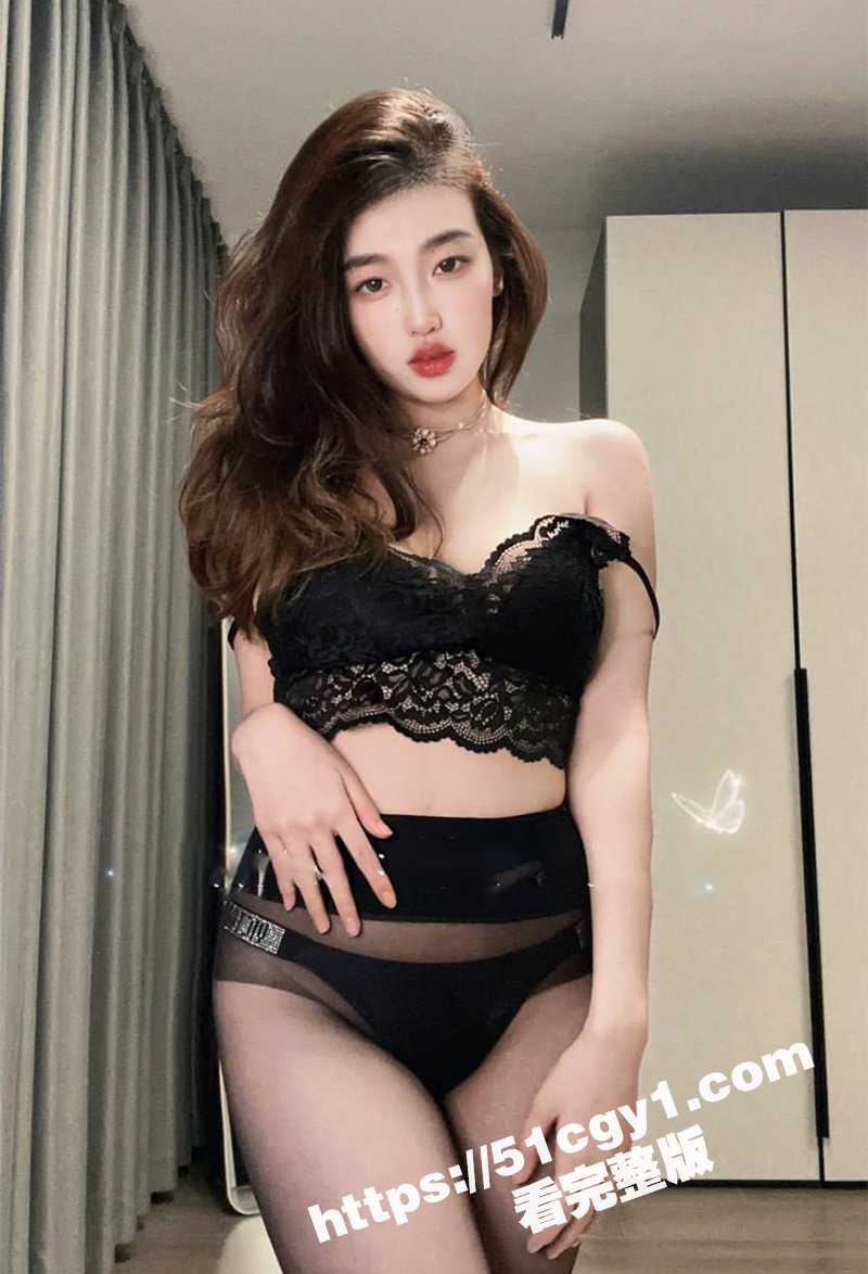 美女网红 AY的奇思相关图片