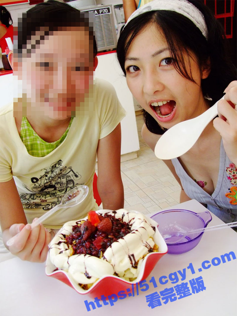 极品可爱反差学生妹 相关图片
