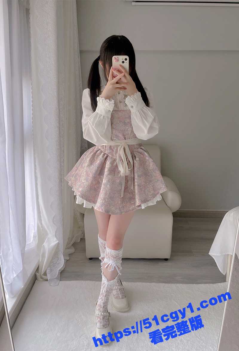 极品福利姬 白桃少女相关图片