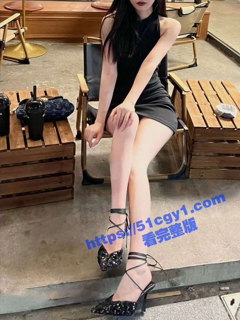 高颜值M系女神 极品相关图片