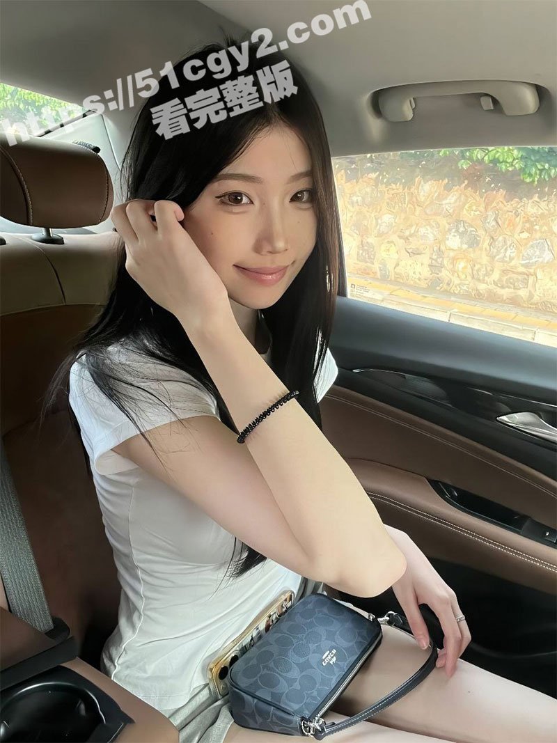 湖南极品反差学妹 被相关图片