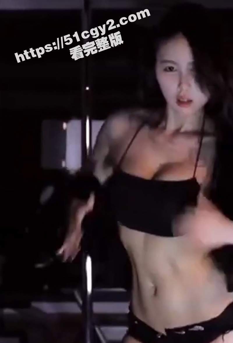 性感御姐主播 小酒窝相关图片