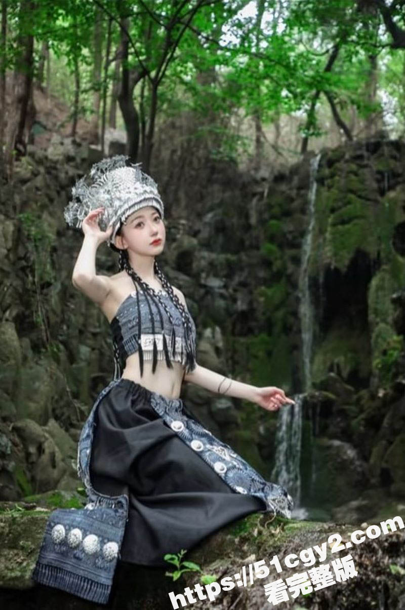 清纯美少女博主 猫小相关图片