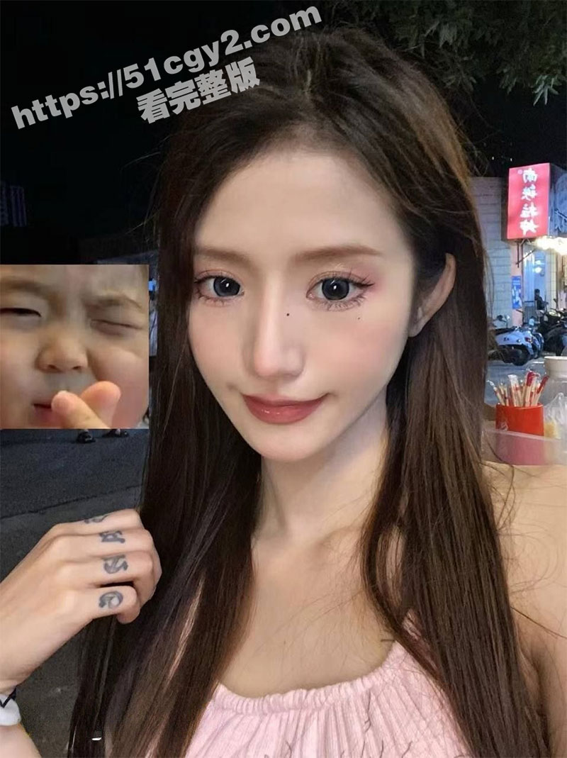 极品反差母狗 各种口交舔蛋服务金主 大尺度皮带捆绑调教！这就是穷人眼中的高冷女神 金主身边的性奴精盆啊！