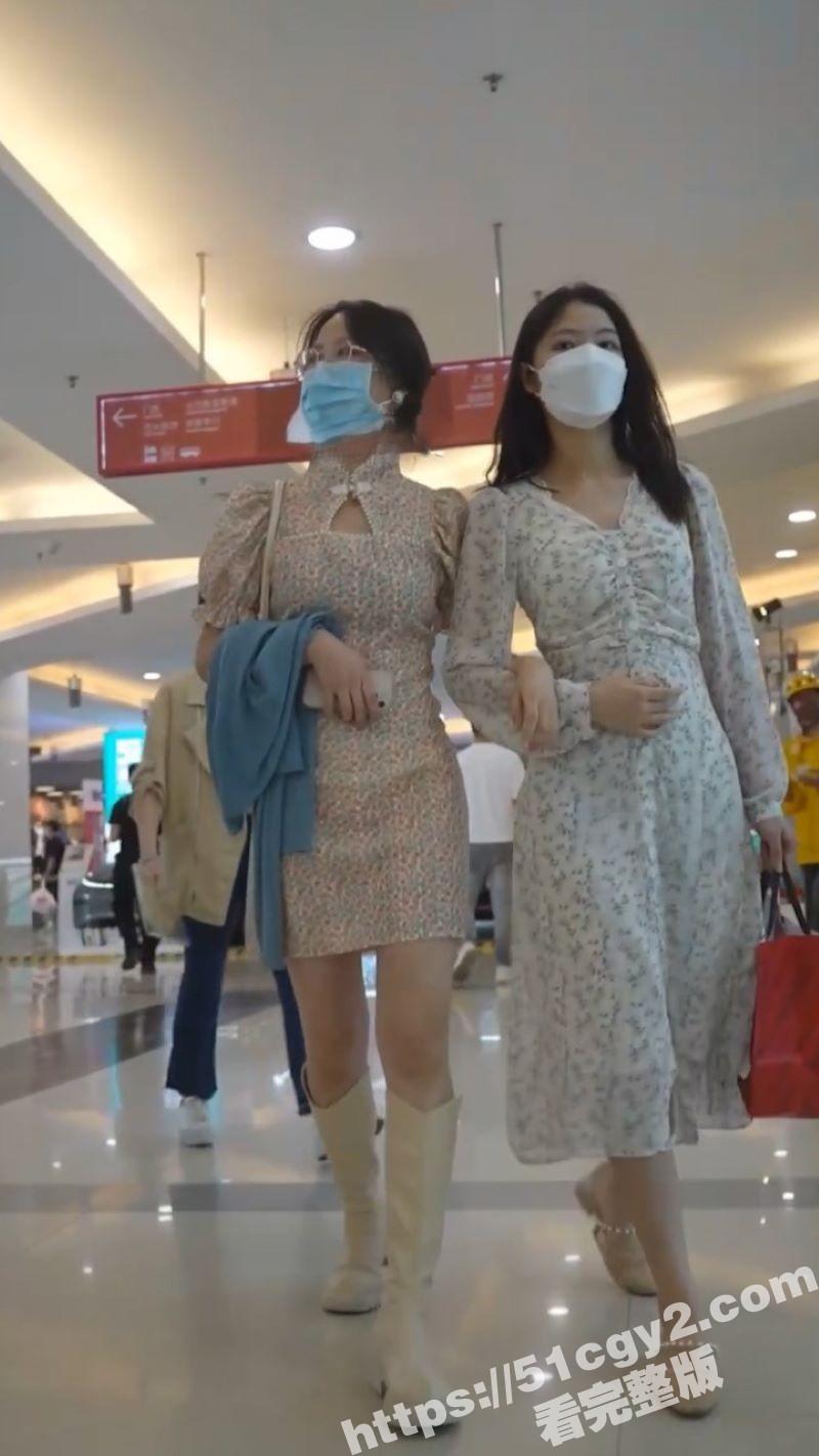 KFC最新抄底偷拍 相关图片