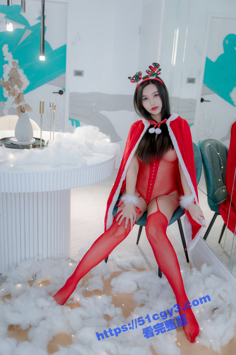 极品身材模特 木木森 圣诞主题写真流出 性感丁字裤紧勒粉嫩小穴 惹火情趣套装诱惑十足