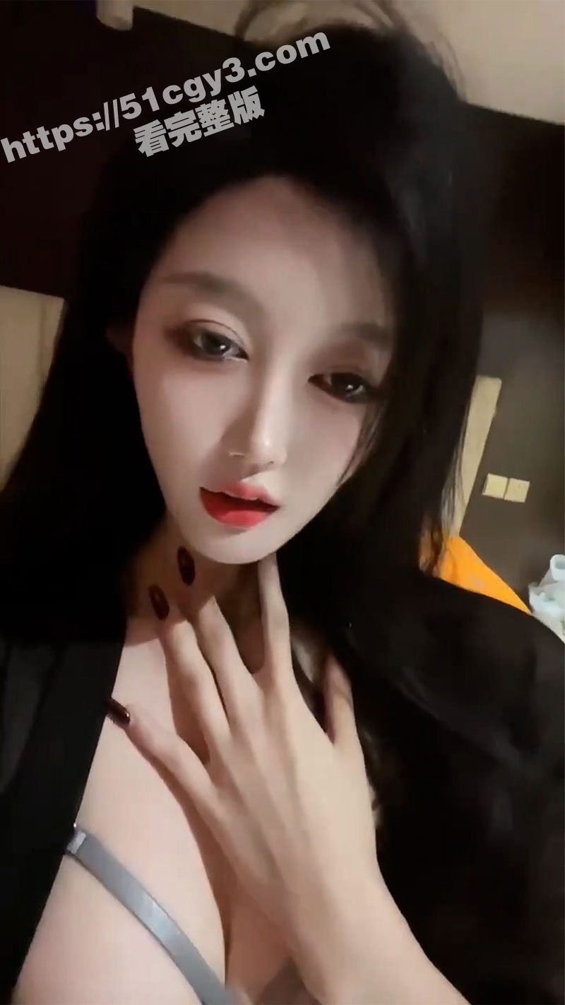 抖音40W粉极品网红相关图片