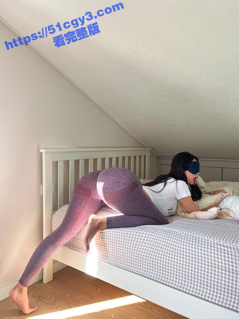 极品丰臀少妇 大尺度私拍福利视频泄密 镜头前直接化身电动小马达抖动蜜桃臀 完美身材展现极致诱惑！