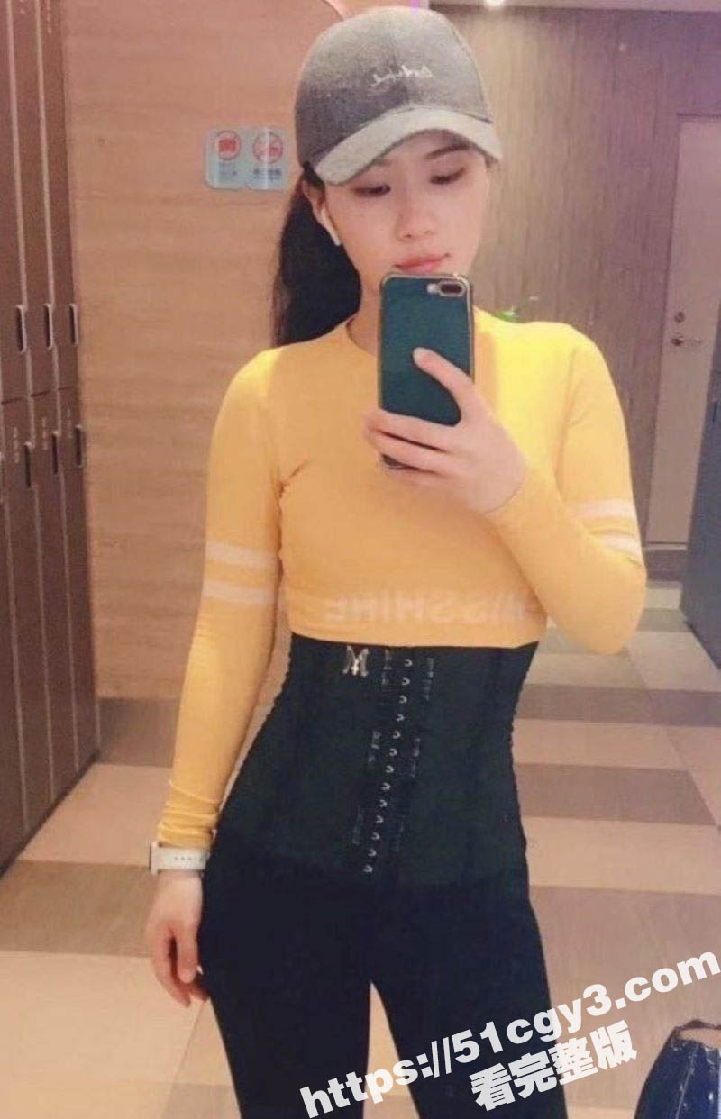 江苏南京 瑜伽女教练 约炮视频曝光 美乳蜜桃臀勾人又勾魂 被露脸爆操淫叫震耳欲聋！