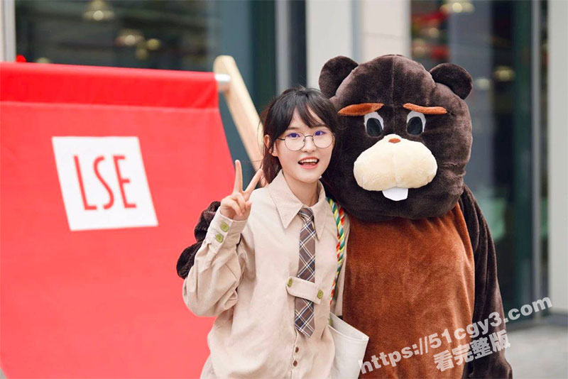 上海交通大学 周奕扬相关图片