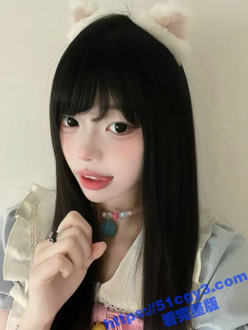 江西小太妹 周芳霞 不雅私拍泄露 长腿玉足诱惑不断 全裸自慰只为取悦金主 骚气十足！