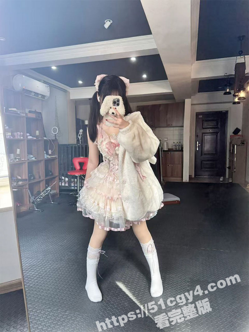 河北母狗M系学生妹 相关图片