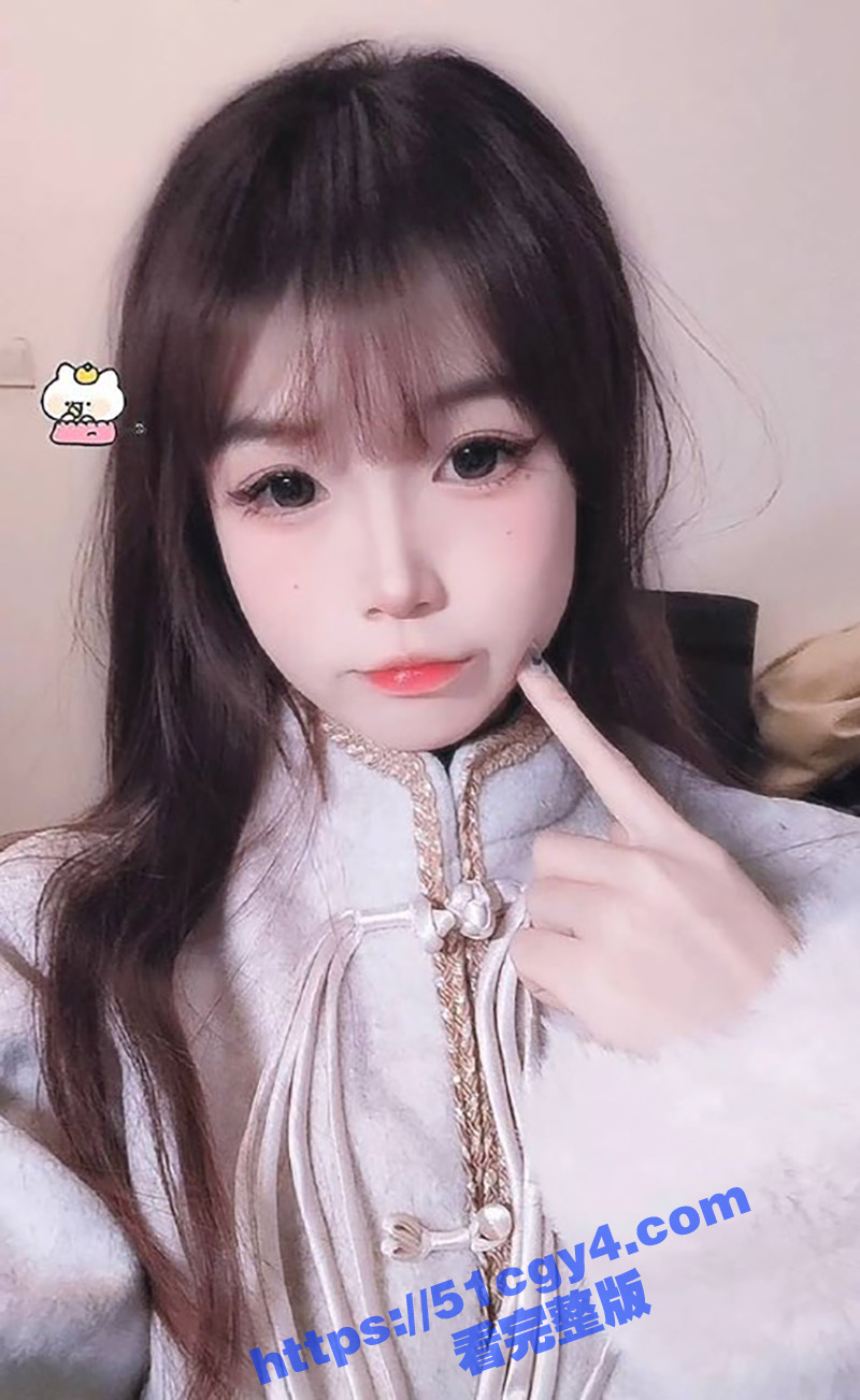 极品大学生性爱视频泄漏 校花颜值学妹被学长调教玩弄 樱桃小口被巨根深喉猛干