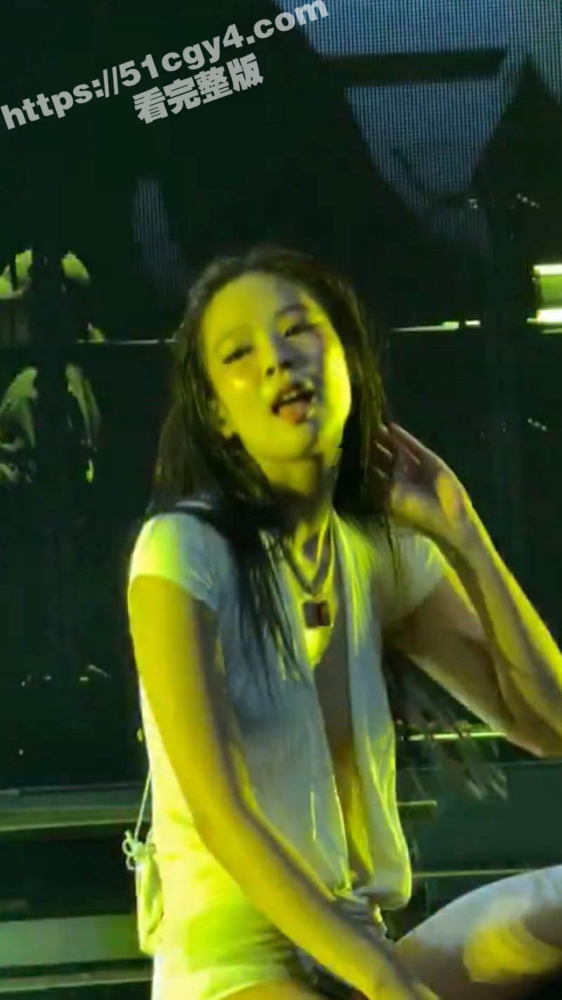 韩国女团 jenni相关图片