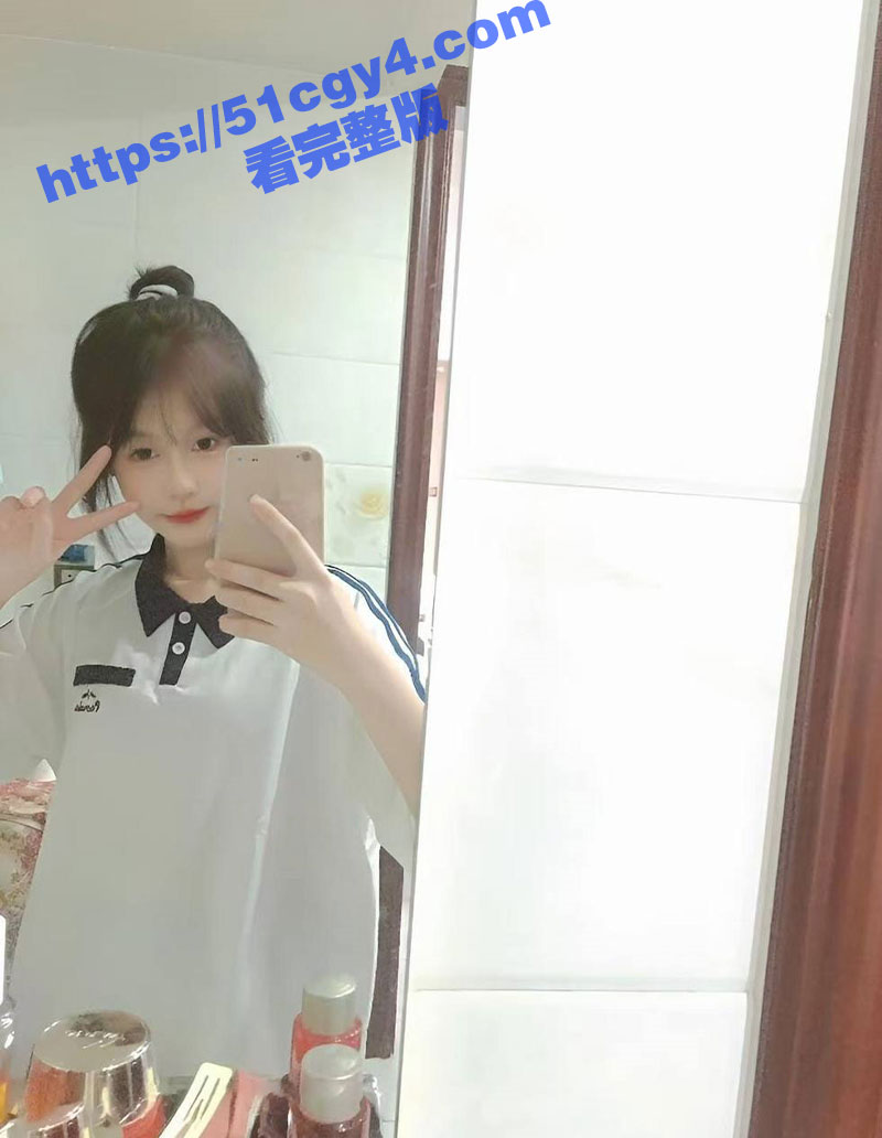 推特极品嫩妹 糖糖 相关图片