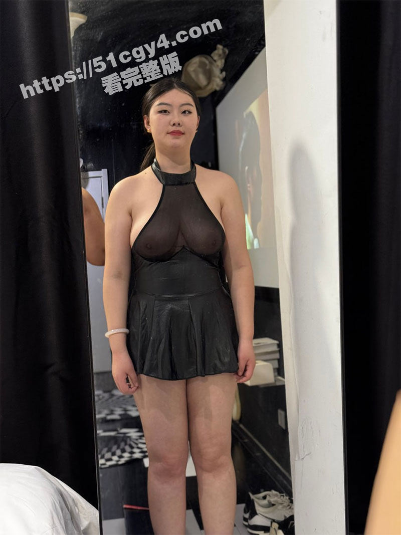 独家曝光！东北反差坦克 浦佳慧 今年刚上岸的新晋公务员 被渣男曝光骚贱母狗一面！