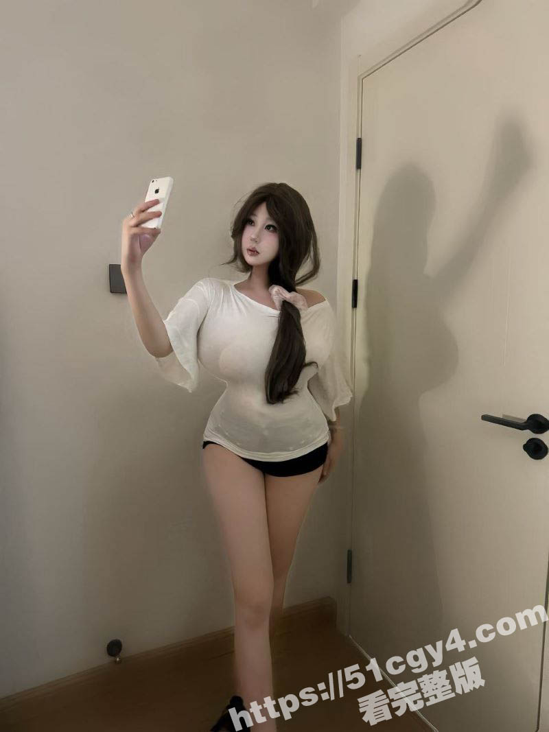 快手巨乳网红 辣条B相关图片
