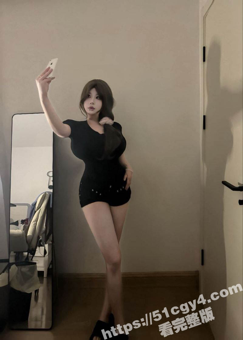 快手巨乳网红 辣条B相关图片