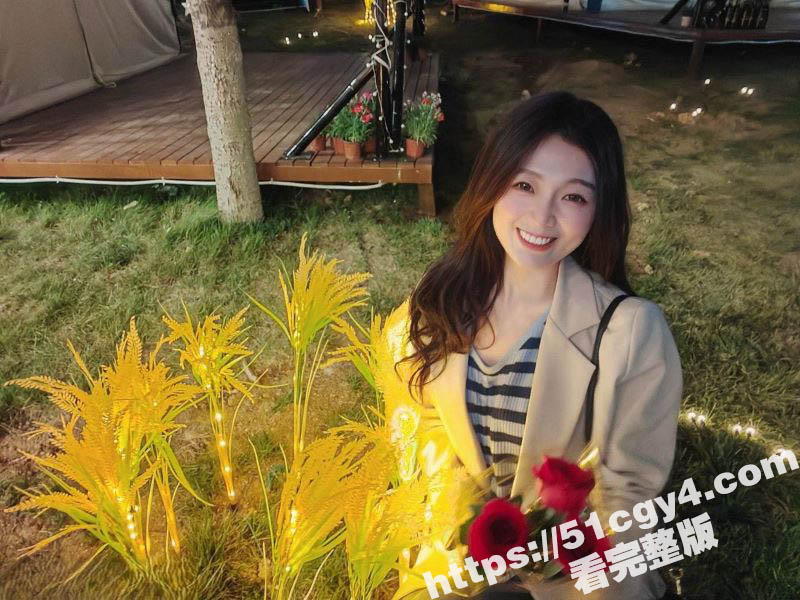 武汉颜值美女 张柳 相关图片
