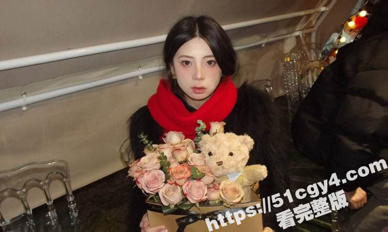清纯美乳女大学生和男友性爱视频曝光 被掐脖爆操打桩 淫叫连连！