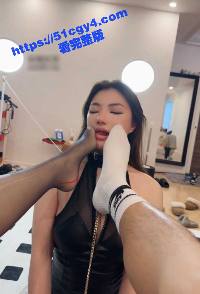 极品美女网黄 直播演相关图片