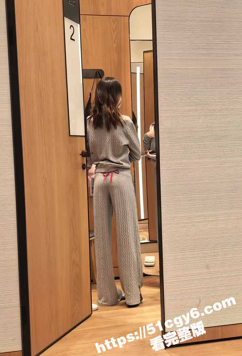 广州人妻 王佳琪 被相关图片